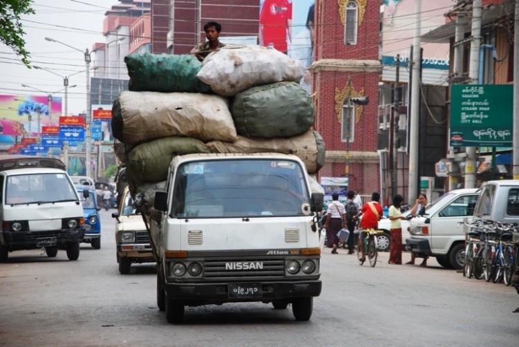 Read more about the article Transport w Birmie