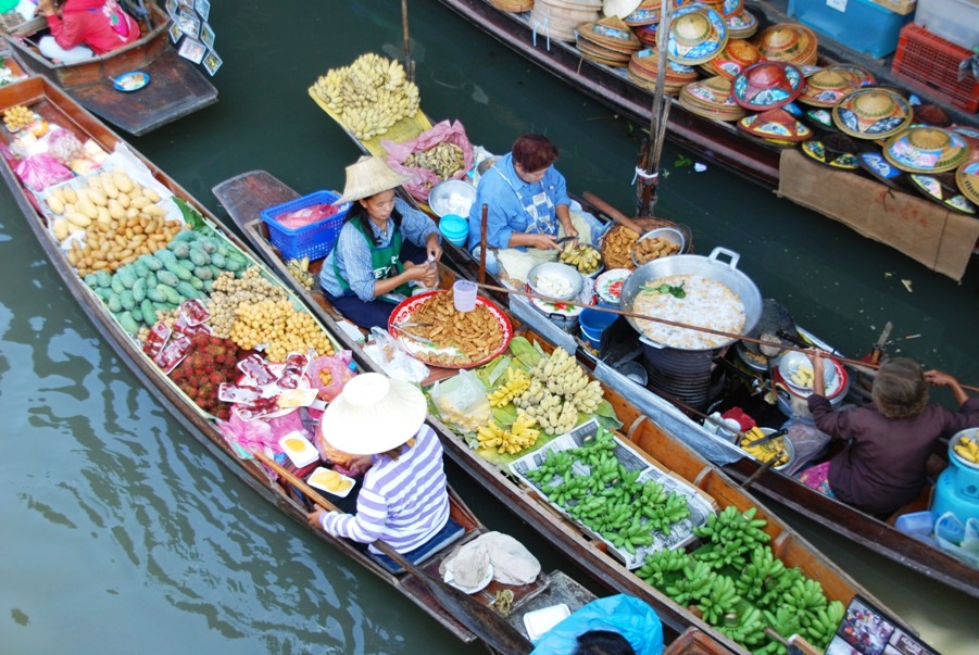 Read more about the article Śladami uśmiechu i Czerwonych Khmerów